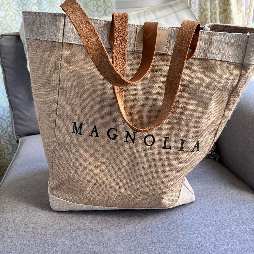Apolis + Magnolia Market Tote Canvas Bag Joanna Gaines Global Citizen
